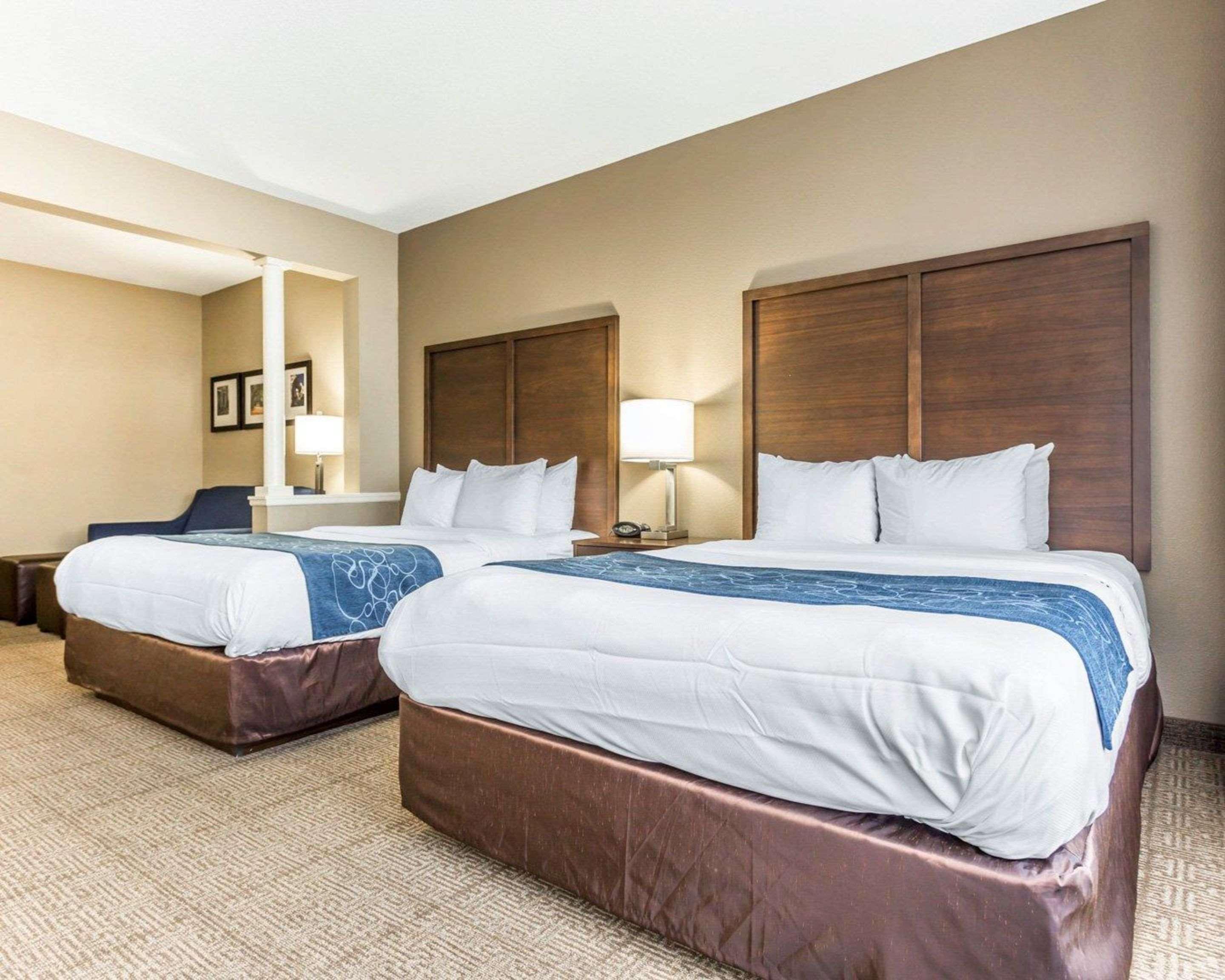 Comfort Suites At Isle Of Palms Connector Mount Pleasant Esterno foto
