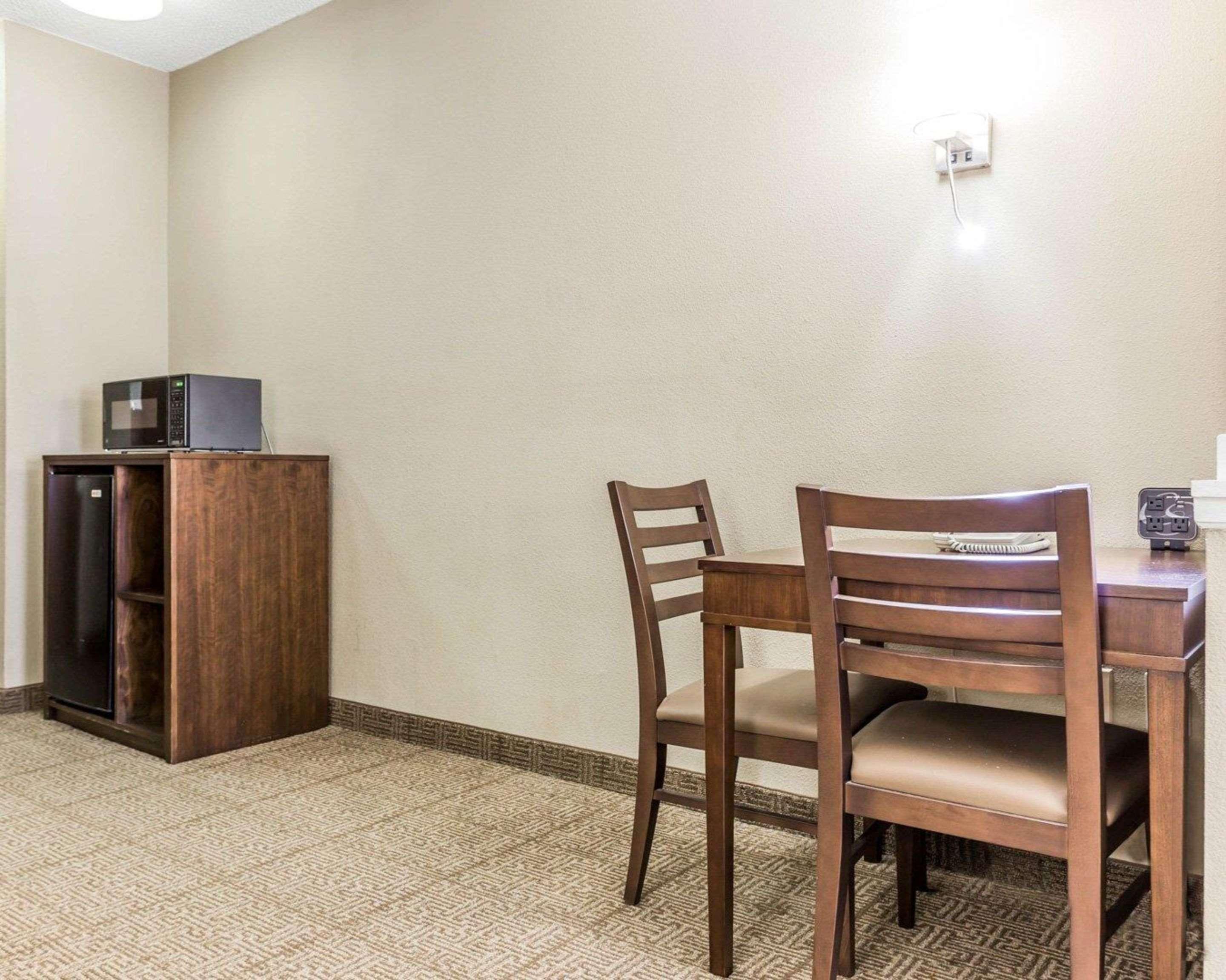 Comfort Suites At Isle Of Palms Connector Mount Pleasant Esterno foto