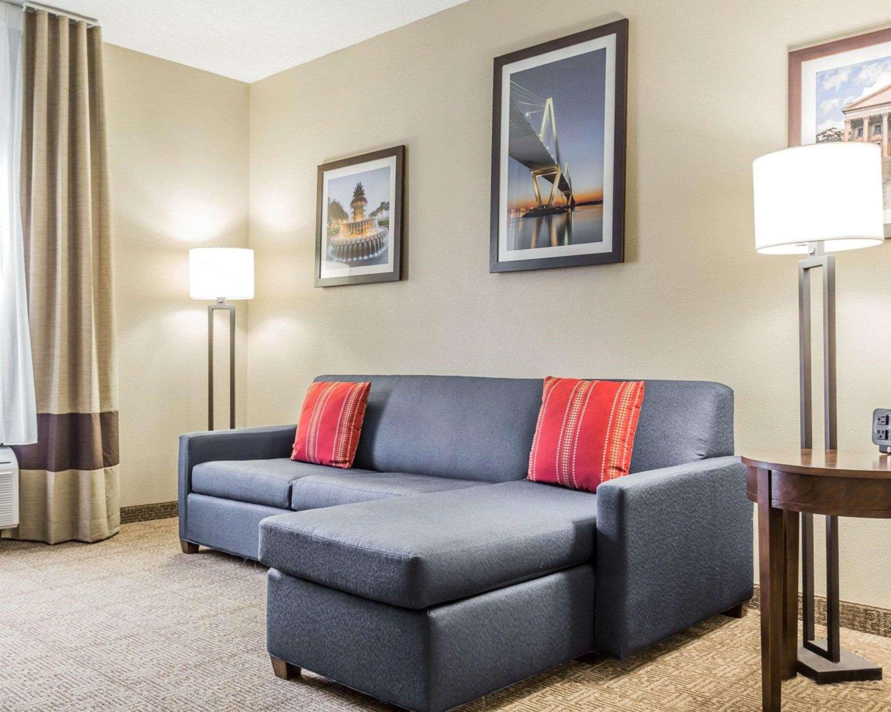 Comfort Suites At Isle Of Palms Connector Mount Pleasant Esterno foto
