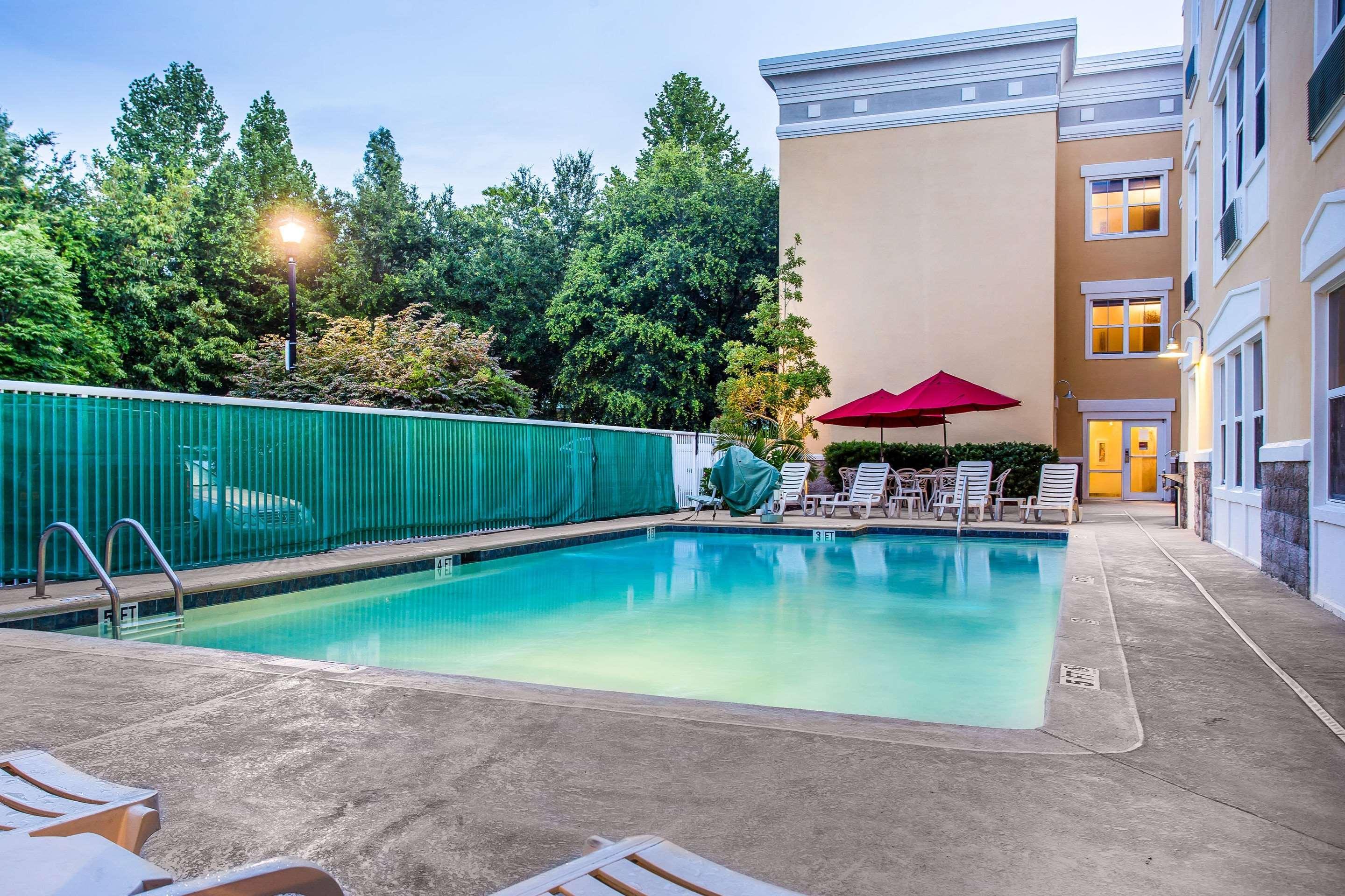 Comfort Suites At Isle Of Palms Connector Mount Pleasant Esterno foto