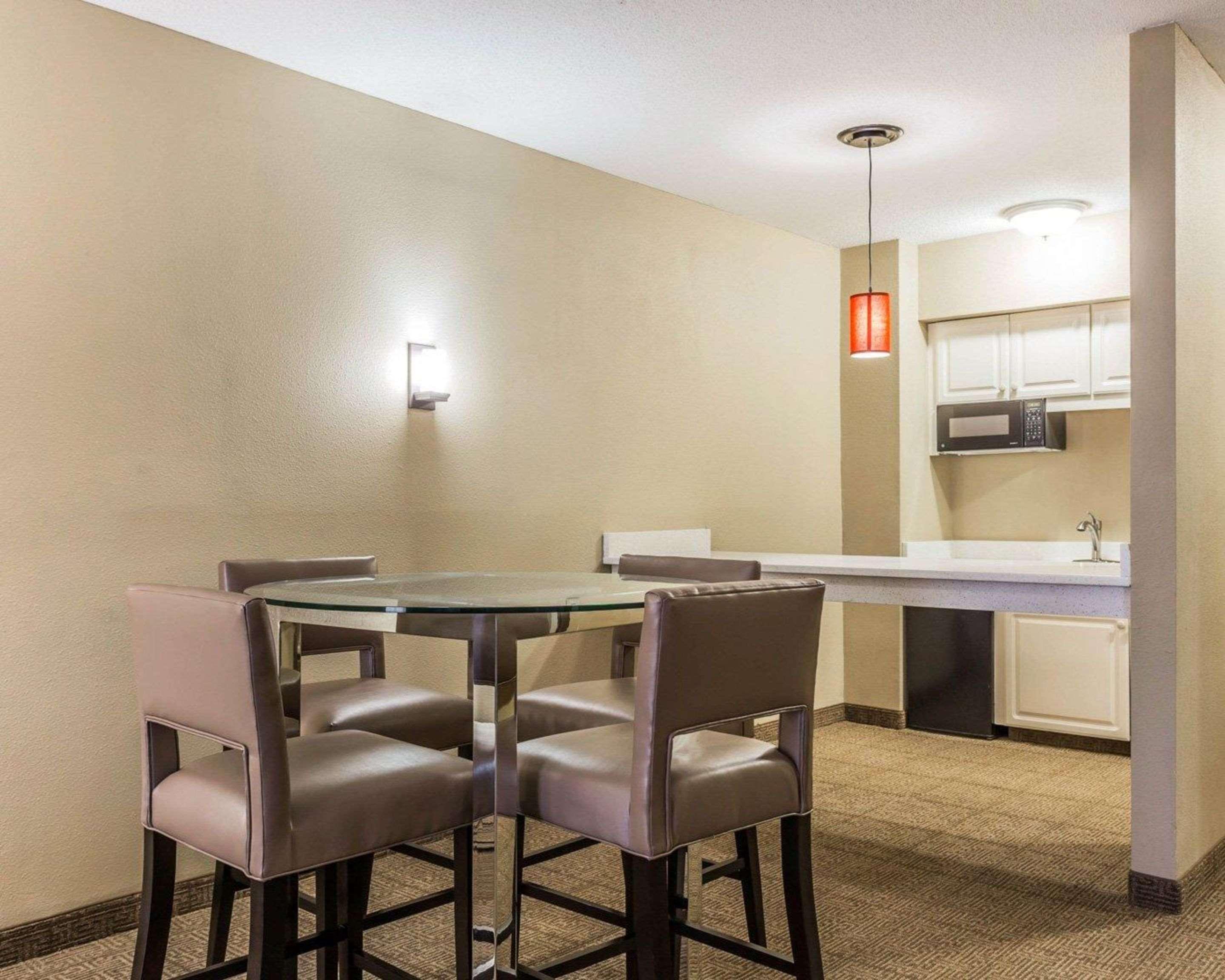 Comfort Suites At Isle Of Palms Connector Mount Pleasant Esterno foto